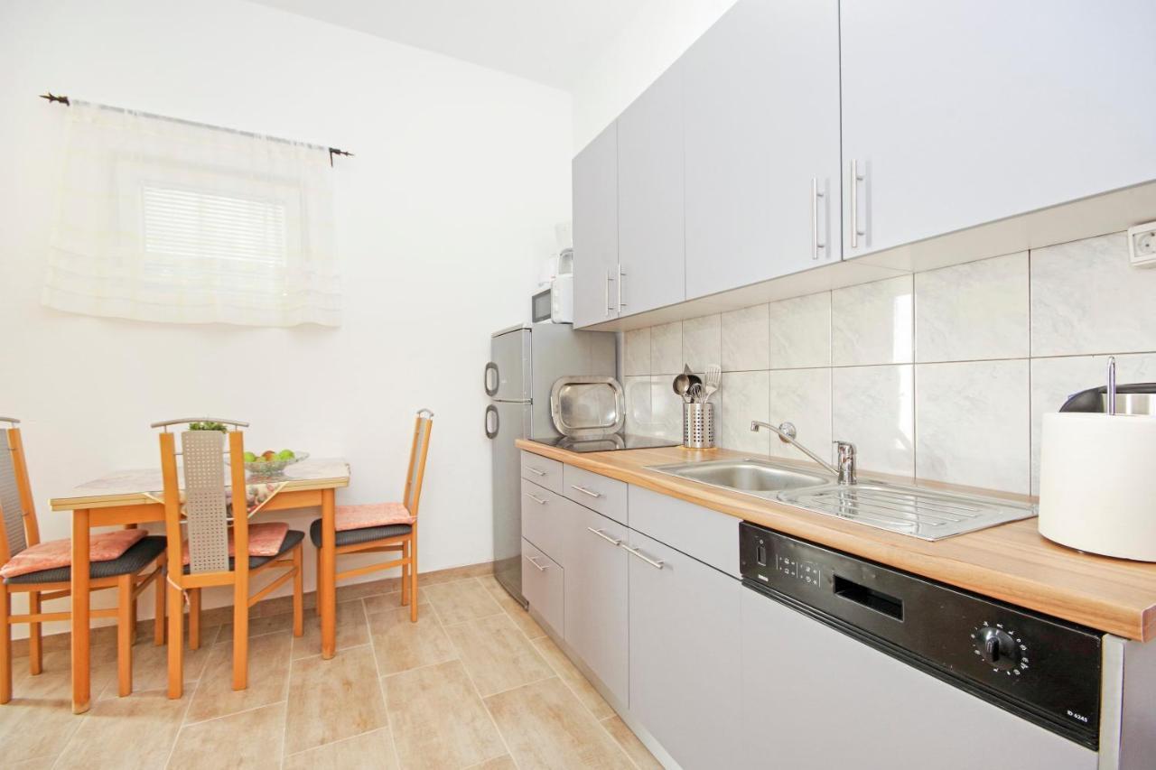 Apartments Silva Sutivan Buitenkant foto